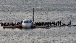 Algérie: Simulation d'un crash d'avion de ligne au large de Annaba Algérie: Simulation d'un crash d'avion de ligne au large de Annaba