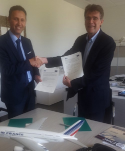 L'AIAC et l'ENAC signent un accord cadre pour développer leur collaboration et coopération