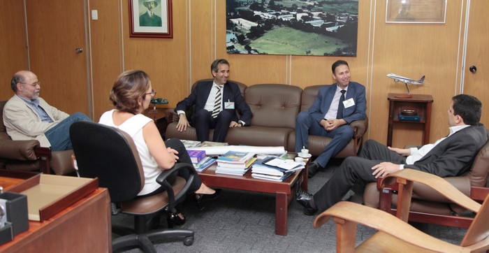 Signature d'un accord de coopération entre l'AIAC MohammedVI et l'Instituto Tecnológico de Aeronáutica au Brésil