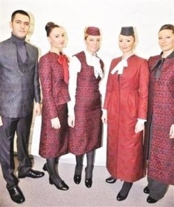 Plus de rouge à lèvres de couleurs vives pour les hôtesses de Turkish Airlines
