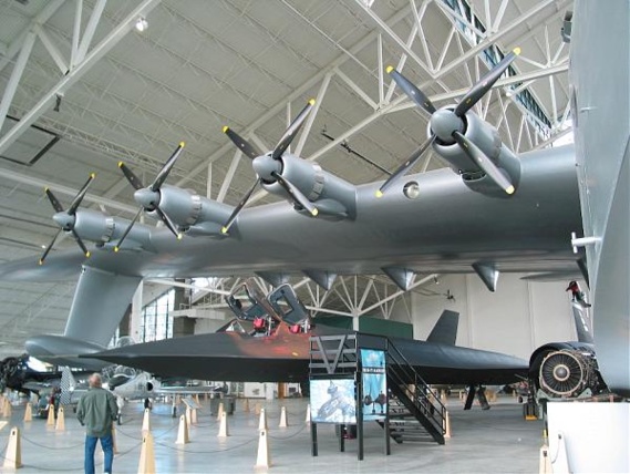H4 Hercule: L'avion ayant la plus grande envergure au monde