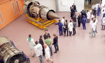 Convention cadre pour une fromation adaptée au secteur aéronautique et automobile Convention cadre pour une fromation adaptée au secteur aéronautique et automobile