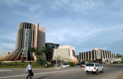 Royal Air Maroc passe à 5 vols direct entre Libreville et Casablanca Royal Air Maroc passe à 5 vols direct entre Libreville et Casablanca