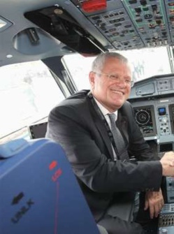 Royal Air Maroc et ses nouvelles conditions de recrutement: Benhima s'explique Royal Air Maroc et ses nouvelles conditions de recrutement: Benhima s'explique