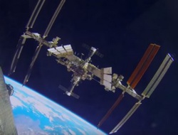 Les membres d'équipage de l'ISS fait le cirque en orbite (Vidéo) Les membres d'équipage de l'ISS fait le cirque en orbite (Vidéo)