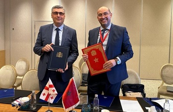 Le Maroc et la Géorgie signent un accord établissant une liaison aérienne directe Le Maroc et la Géorgie signent un accord établissant une liaison aérienne directe