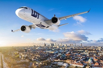 Le Bourget 2025 : LOT Polish Airlines intègre 20 Airbus A220-100 et 20 A220-300 pour moderniser sa flotte Le Bourget 2025 : LOT Polish Airlines intègre 20 Airbus A220-100 et 20 A220-300 pour moderniser sa flotte