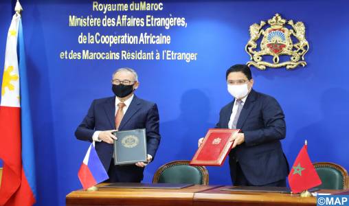Le Maroc et les Philippines signent un accord sur les services aériens