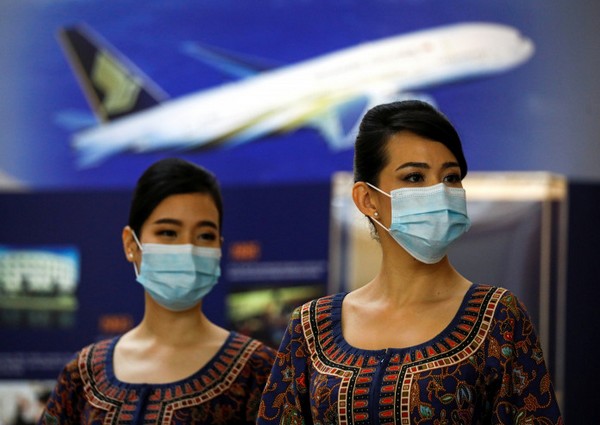 Singapore Airlines ne licenciera plus les hôtesses de l'air qui tombent enceintes