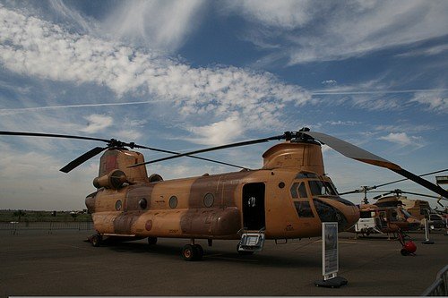 Le Maroc recevra ses trois hélicoptères CH-47D Chinook rénovés le mois prochain