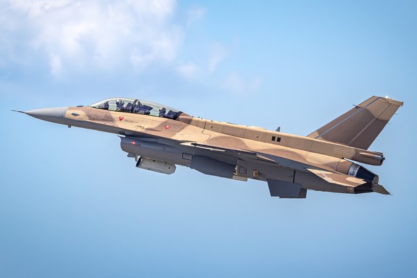 Le premier F-16 Block 72 destiné au Maroc effectue son vol d’essai