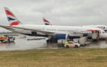 Un Dreamliner de British Airways chute sur son nez à l’aéroport de Londres-Heathrow