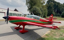 Livraison du premier Extra 300LX destiné à la patrouille acrobatique “Al Massira Al Khadra”